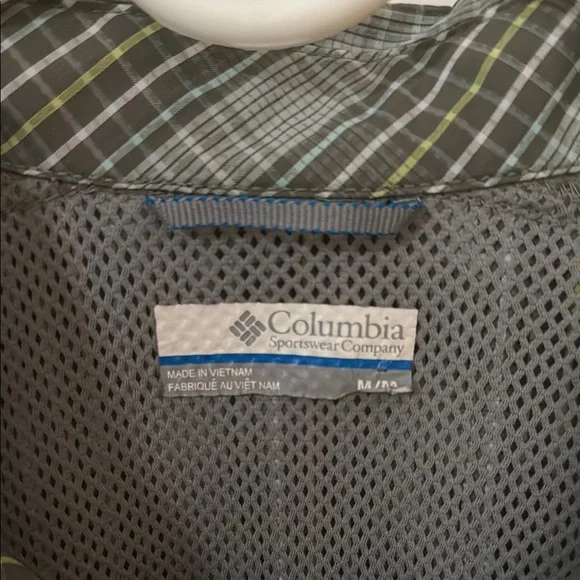 Columbia Men's Green Plaid Button-Up Shirt Size M - Picture 2 of 7